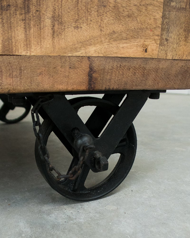 Marshall Coffee Table 143 61 49h Cintesi